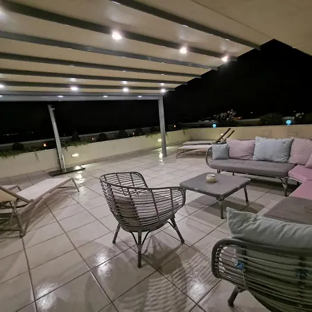 بيت ضيافة Tajla